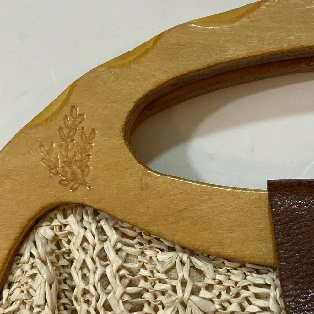 Vintage Woven Handbag - Picture 16 of 16